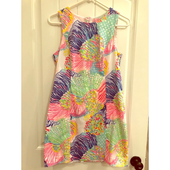Lilly Pulitzer Dresses & Skirts - Lilly Pulitzer Dress “Roar of the Seas”